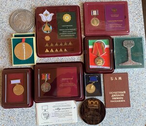 комплект на члена союза писателей СССР