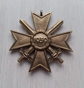 КВК Крест Военных Заслуг с мечами подвес