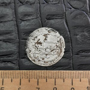 Куфические дирхемы