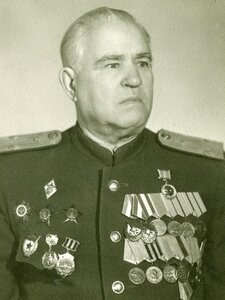 ОВ 2 ст. № 143.575 МОНДВОР штихелем на полковника из СМЕРШ