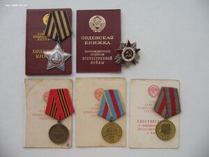 Солдатский комплект: Слава 3ст., ОВ 1ст., Берлин, Варшава.