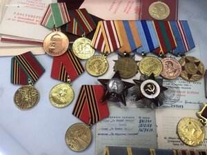Радист. КЗ. 2 ЗБЗ. Прага. Будапешт. Япония. Москва. ОВ ЮБ.