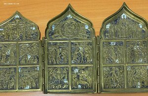 Складень Двунадесятые праздники. 4 створки, эмали. Купола.