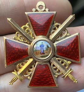Знак ордена Св.Анны 3 степ. за Японию АК, мечи