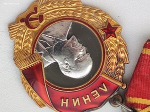 Ленин с орденской