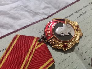 Ленин с орденской