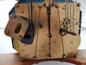 Четвертные Настенные часы ОЧЗ.№11.с боем.на ходу.1963г.Обслу