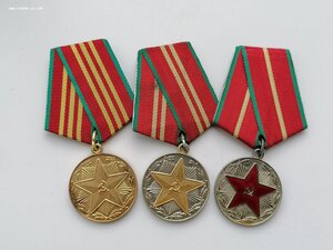 8 разных знаков + 4 колодки