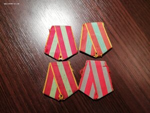 8 разных знаков + 4 колодки