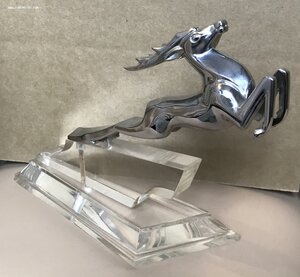 Олень на капот Волга ГАЗ-21. Подарочный вариант.