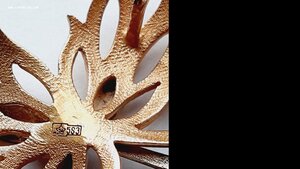 Советская золотая брошь, Кленовый лист 583 пр.