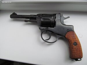 Продам сигнальный наган блеф 1944г.