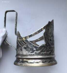 Серебряный подстаканник «Дворец съездов». Серебро 875 звезда