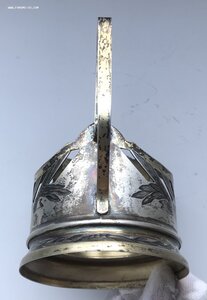 Серебряный подстаканник «Дворец съездов». Серебро 875 звезда