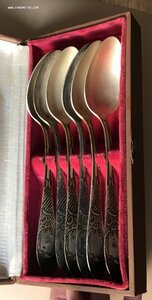 Набор столовых ложек в коробке. СССР. Серебро 875 со звездой