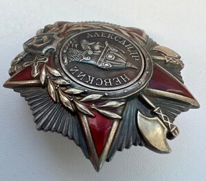 Невский 3284 в люксе, на ГСС участника Парада Победы.