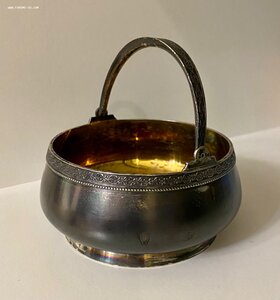 Серебряная сахарница. Серебро 875 пробы голова рабочего.