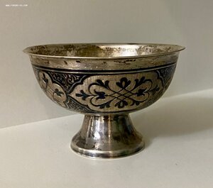 Серебряная сахарница. Серебро 875 проба.