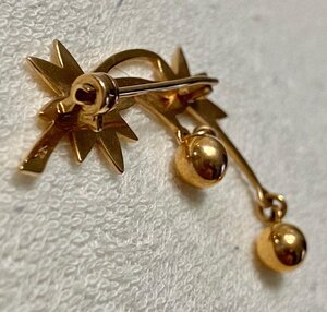 Золотая брошь «Пальмовая ветвь». Золото 585 проба со звездой