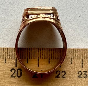 Золотая печатка СКОРПИОН. 585 проба со звездой.