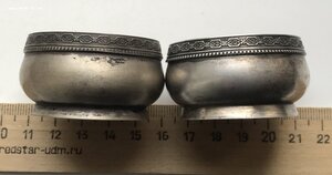 Две серебряных солонки. Серебро 875 пробы со звездой.