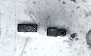 Крохотная серебряная солонка. Серебро 875 проба.