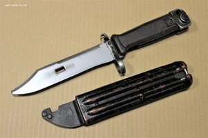 Штык 6х4 экспериментальный. Рукоять из ПА-6 сливового цвета