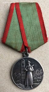 Погранец серебро - 1 тип,  плоское ухо!