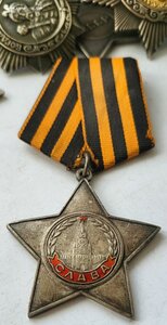 Слава 531919 Траншейный бой интересная эмаль в Люксе!