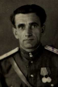 БКЗ 428***(служащий Тракторного ремзавода).