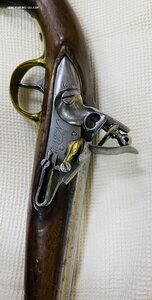 Кремневый пистолет Neilse