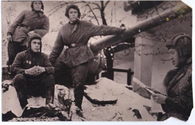 Может кому надо?