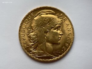Франция/ 20 Фр 1910 Петух золото