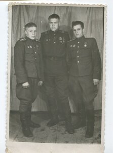 Подборка доков на на орденоносца АН