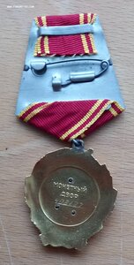 Ленин 402 тыс.