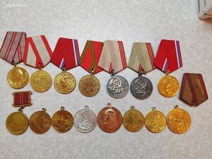 Много медалей "собери сам"