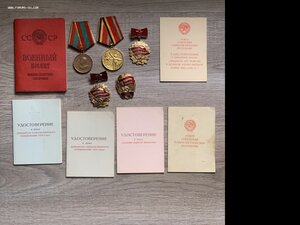 Небольшой комплект на Молдавского Еврея с Военным билетом.