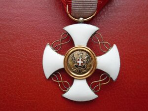 Крест Короны Италии 5 ст Золото