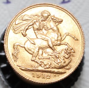 Соверен 1912 г. золото