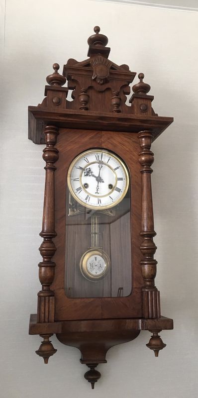 Настенные часы фирма E.R.Schlenker ( Германия )