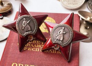 Две кз 1370277 и 1977287 на доке в Люксе!