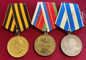 Солянка. Медали разные.