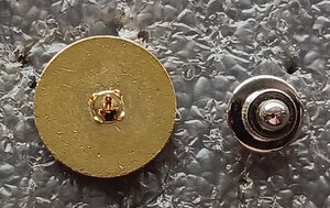 Знак-пропуск для офиц. лиц, обеспечивающих визит в Японию