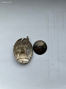 Знак Волынского полка 27 февраля 1917 года