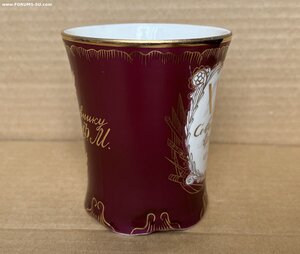 Бокал с крышкой и блюдцем "30 лет Советской Армии" 1948 год