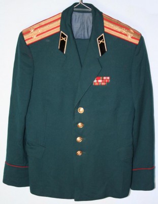 Форма одежды парадная подполковника артиллерии.