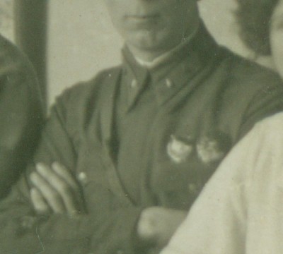 Много фото красноармейцев из альбома.
