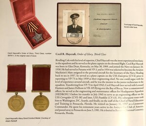 Слава 3 ст. на американского матроса. RRR !