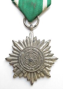 Знак с мечами За храбрость 2-й cтепени.Для Восточных народов