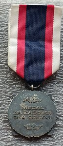 Медаль За заслуги полиция 2 степени Польша